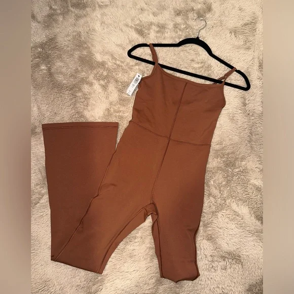 Wilfred Free Divinity Flare Jumpsuit Cognac XS NWT - Picture 2 of 7
